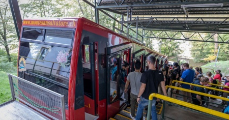 Funicolare Monte San Salvatore da record: turismo in crescita e conti in forte attivo