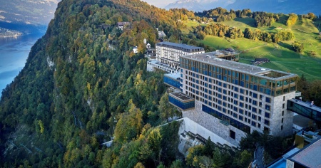 I big non ci sono, ma al Bürgenstock qualcuno è in azione