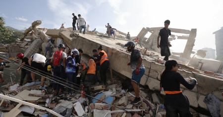 Il bilancio del terremoto sale a 235 morti