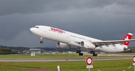 Swiss: stop ai voli per Dubai fino a ottobre, più collegamenti con Delhi
