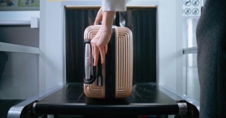 Aeroporto Zurigo: ok ai liquidi nei bagagli a mano, fino a 2 L