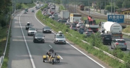 Incidente sulla A2, da San Nicolao si viaggia a passo d'uomo