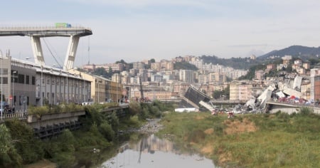 Ponte Morandi, sentenza storica: dodici anni per l'ex top manager