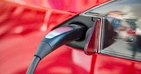 Cresce il mercato dell'auto elettrica nell'Ue