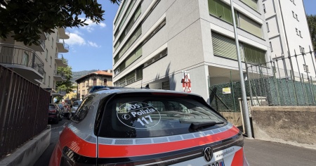 Fumo e fiamme: «Così abbiamo salvato una bimba»