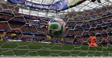 Al via il ballo degli ottavi di finale - GUARDA IN DIRETTA