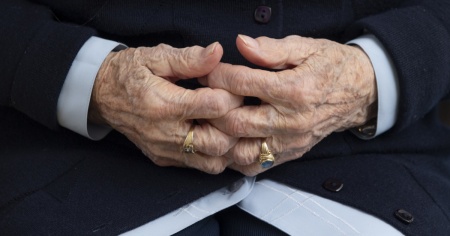 Canicola nelle strutture sanitarie e nelle case per anziani: interpellanza sulle misure urgenti