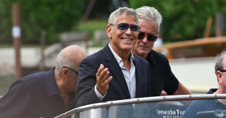 George Clooney riceve il Leone d’oro alla carriera