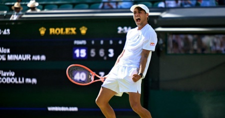 Cobolli elimina De Minaur e vola ai quarti a Wimbledon