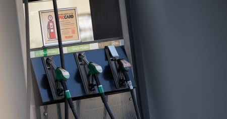 Benzina e diesel: i prezzi alla pompa continuano a salire