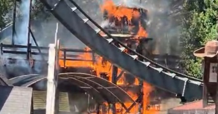 Un ticinese assiste all'incendio a Gardaland