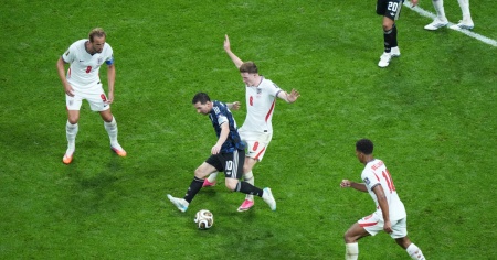Scommesse sportive: allarme dipendenza tra i giovani durante i Mondiali