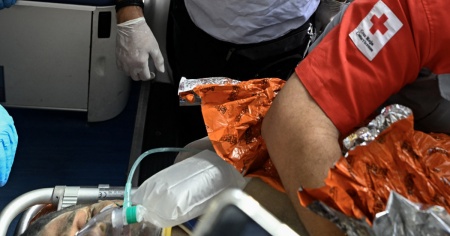 La scrivania gli salva la vita: estratto vivo dopo 8 giorni sotto le macerie