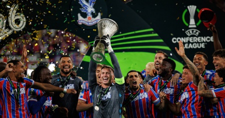 Il Crystal Palace si allena a Chiasso