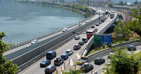 Il primo esodo estivo, un incidente e una panne: il caos è assicurato