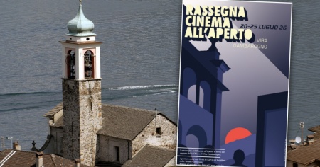 Il sagrato della chiesa di Vira illuminato dalla luce del proiettore