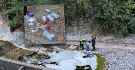 Il sapone sulla diga del laghetto per farne uno scivolo, devono intervenire i pompieri