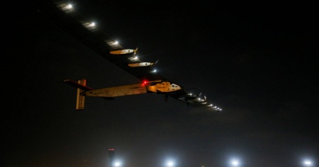 Il giro del mondo di Solar Impulse compie 10 anni