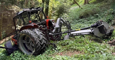 Incidente con il trattore, morto un 73enne