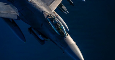 L'esercito Usa ha colpito obiettivi in Iran