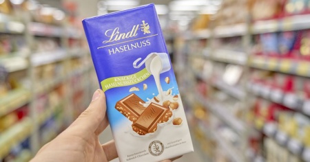 Lindt punta sulle confezioni più piccole