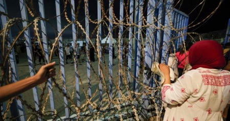 Ceuta: continua il flusso di migranti, i morti sono almeno 18