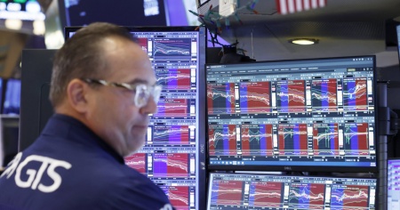 Guerra e prezzi non fermano Wall Street