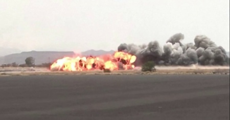 La tensione sale, anche gli Houthi minacciano