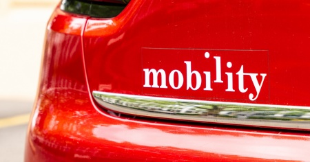 Mobility cerca un'alternativa ai suv e punta su Microlino
