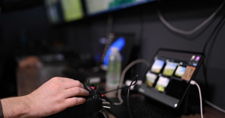 Media Kiev: «Mosca utilizza droni guidati dall'IA»