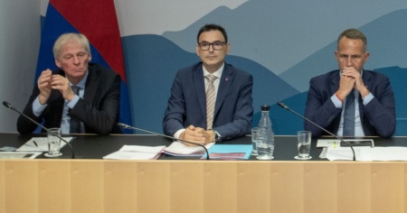 «Non è HelvEthica a chiedere le dimissioni» di Zali, Gobbi e De Rosa: «È l'etica»