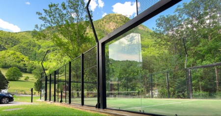 La Federazione Padel Ticino apre le porte del Lucomagno Padel Club