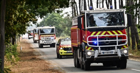 Morti due pompieri in rogo vicino all'aeroporto di Bordeaux