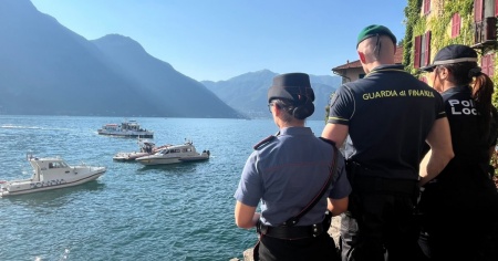Sanzionati per i tuffi vietati nel Lago di Como