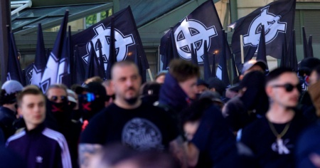 Riunione di neonazisti annullata all'ultimo minuto