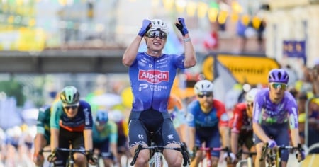 Schmid sfiora il bis: Philipsen lo beffa soltanto in volata