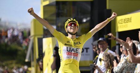 Tour spettacolare, tanti campioni... e alla fine (primo) arriva Pogi
