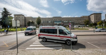 Bimba muore dimenticata nel pulmino dell’asilo