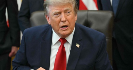 Stretto di Hormuz, Trump fa marcia indietro sui pedaggi