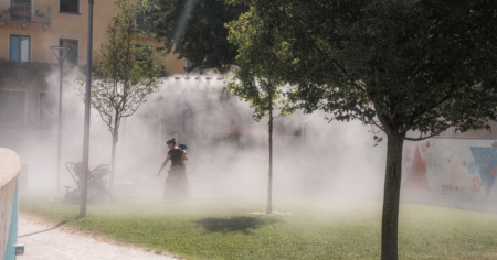 Troppo caldo, ecco 30 posti in città dove puoi trovare spazi freschi