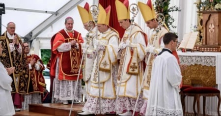 Contro la scomunica dei vescovi presentato il ricorso