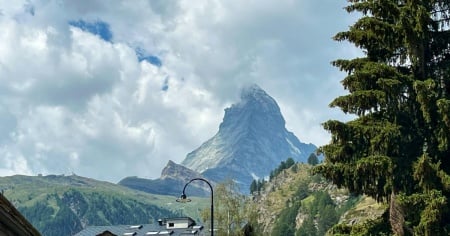 «La montagna si sgretola»: le guide alpine si preoccupano per il loro "Horu"