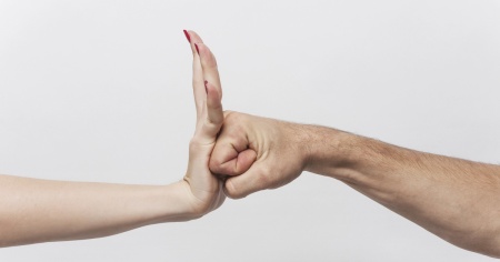 Violenza contro le donne: una responsabilità collettiva, un impegno quotidiano