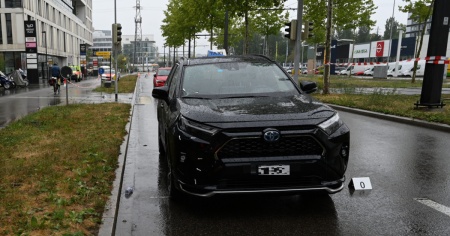 17enne investita da un taxi