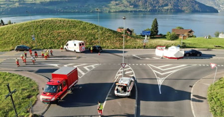 Scontro auto-moto: muore un centauro 64enne