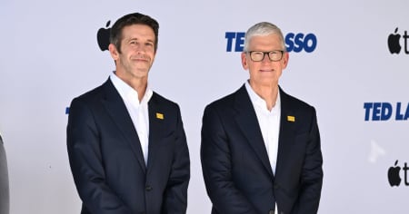 Ultimo giorno di Cook alla guida di Apple