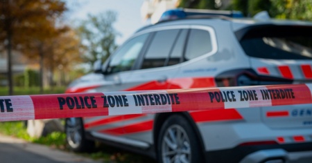 Scontro con un furgone: un 17enne ha perso la vita