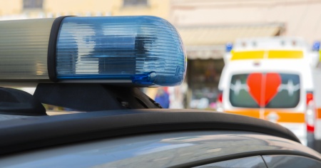 L'auto non si ferma all'alt, grave il comandante della polizia locale