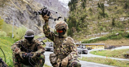 Presentato il nuovo battaglione di droni: ecco come sarà