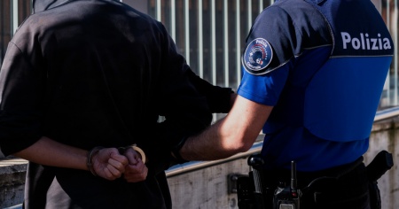 Tentato furto con scasso: arrestati in due